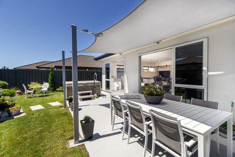 Photo of property in 1 Pukaki Place, Poraiti, Napier, 4112