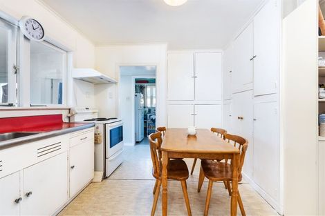 Photo of property in 1/29 James Laurie Street, Henderson, Auckland, 0612