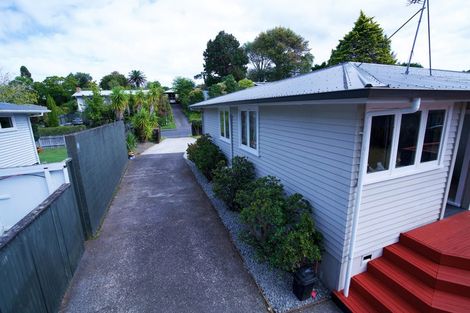 Photo of property in 12 Lucinda Place, Glen Eden, Auckland, 0602