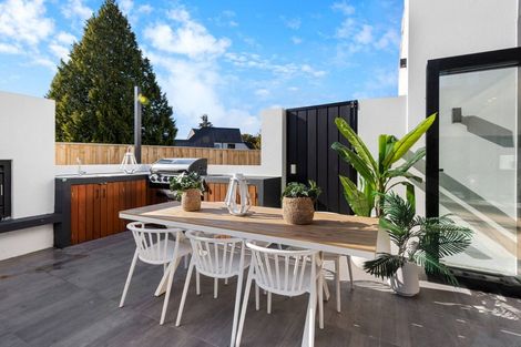 Photo of property in 6 Clifford Avenue, Merivale, Christchurch, 8014