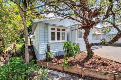 Photo of property in 21 Glendale Road, Glen Eden, Auckland, 0602