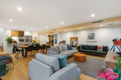 Photo of property in 23 Banks Avenue, Mount Maunganui, 3116
