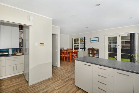 Photo of property in 14 Carr Street, Te Kamo, Whangarei, 0112