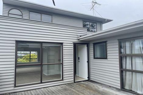 Photo of property in 463 Beach Road, Murrays Bay, Auckland, 0630