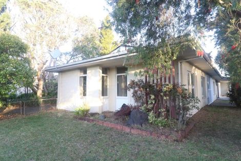 Photo of property in 1/198 Onewa Road, Birkenhead, Auckland, 0626