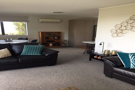 Photo of property in 245a Mitchell Street, Brooklyn, Wellington, 6021