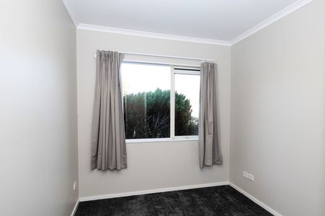 Photo of property in 12 Mellefont Close, East Tamaki Heights, Auckland, 2016