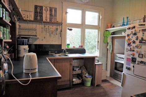 Photo of property in 42 Mangahao Road, Shannon, Palmerston North, 4474