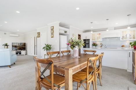 Photo of property in 19 Double Bay Road, Pyes Pa, Tauranga, 3112