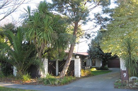 Photo of property in 9 Ramore Place, Redwood, Christchurch, 8051