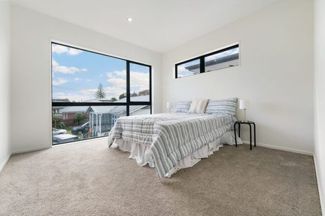 Photo of property in 14a York Road, Papatoetoe, Auckland, 2104