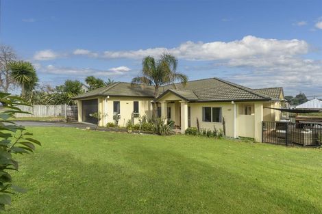 Photo of property in 64 Village Park Drive, Welcome Bay, Tauranga, 3112