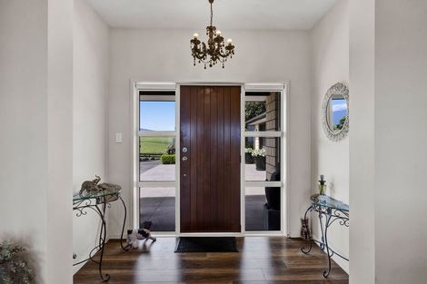 Photo of property in 253 Lwr Pitone Road, Pitone, New Plymouth, 4374