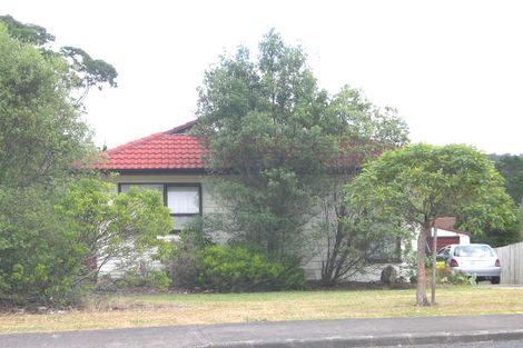 Photo of property in 104 Spinella Drive, Bayview, Auckland, 0629