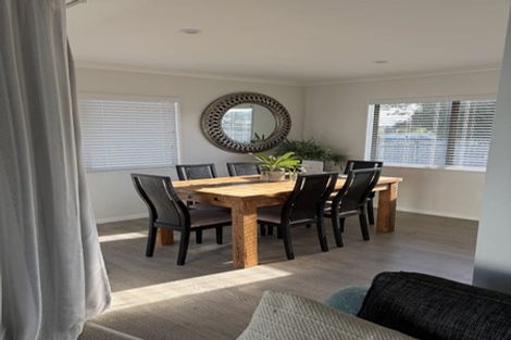 Photo of property in 105 Kaipara Portage Road, Riverhead, 0820
