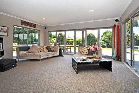 Photo of property in 10 Millbrook Drive, Waiuku, 2683