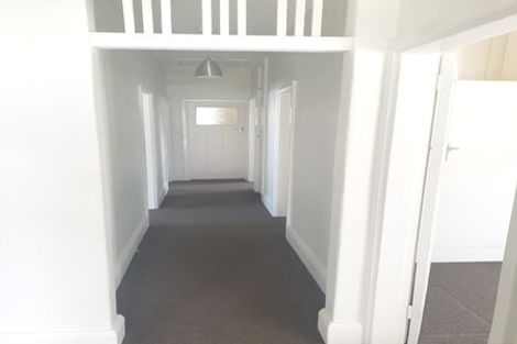 Photo of property in 17 Miro Street, Miramar, Wellington, 6022