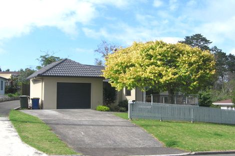 Photo of property in 6 Radiata Lane, Chatswood, Auckland, 0626