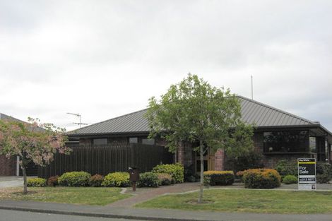 Photo of property in 8a Kingsbury Avenue, Rangiora, 7400