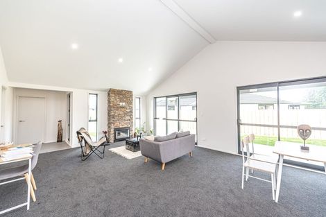 Photo of property in 30 Oldfield Lane, Marton, 4710