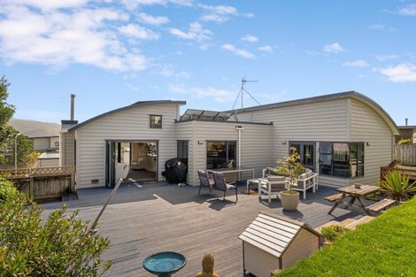 Photo of property in 8 Bowsprit Way, Whitby, Porirua, 5024