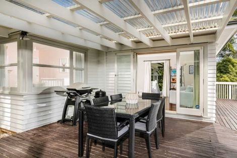 Photo of property in 9 The Close, Greenhithe, Auckland, 0632