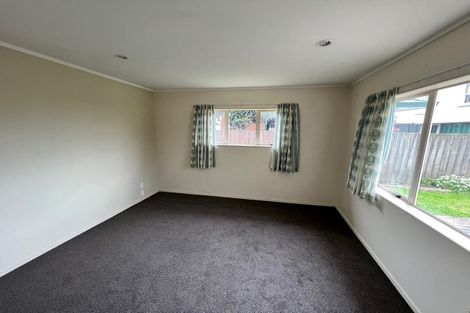Photo of property in 8b Oakwood Place, Pukekohe, 2120