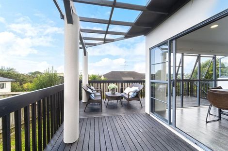 Photo of property in 50a Noeleen Street, Glenfield, Auckland, 0629