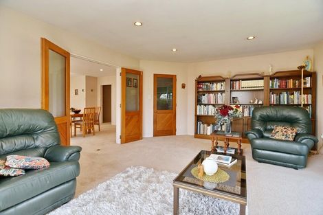 Photo of property in 158 Avonhead Road, Avonhead, Christchurch, 8042