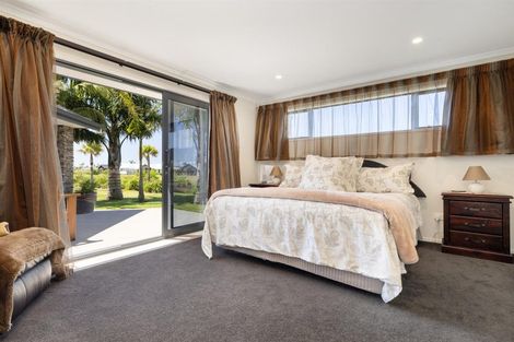 Photo of property in 10 Sophora Place, Papamoa Beach, Papamoa, 3118
