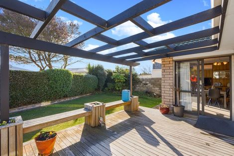 Photo of property in 33a Larch Place, Casebrook, Christchurch, 8051
