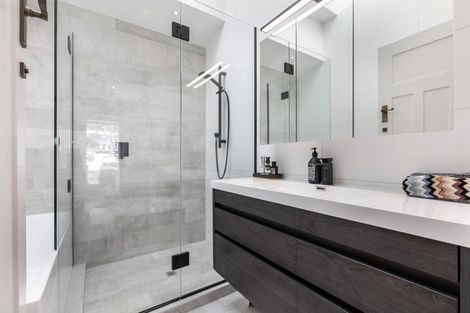 Photo of property in 71 Wellpark Avenue, Grey Lynn, Auckland, 1021