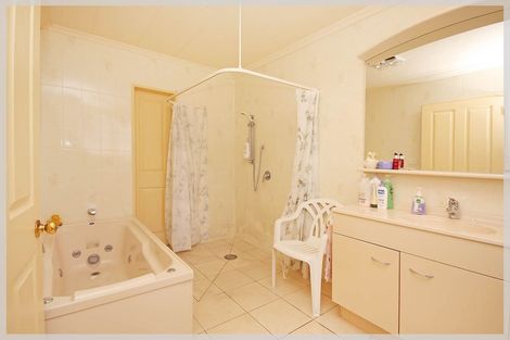 Photo of property in 5 Teppett Place, Foxton Beach, Foxton, 4815