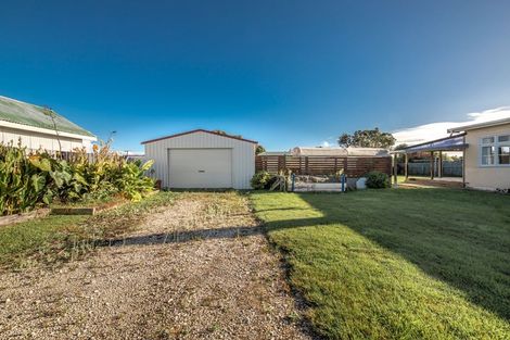 Photo of property in 21 Gladstone Street, Westport, 7825