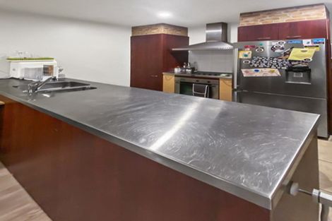 Photo of property in Greenwich Apartments, 14/3 Burton Street, Grafton, Auckland, 1010