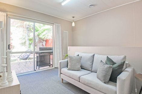 Photo of property in 22b Hillside Drive, Maoribank, Upper Hutt, 5018