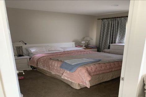 Photo of property in 1 Castlebane Drive, Flat Bush, Auckland, 2019