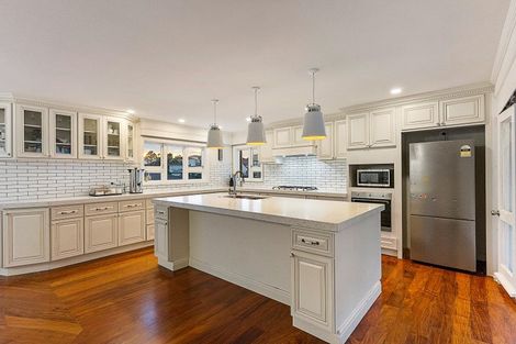 Photo of property in 6 Mahinga Place, Massey, Auckland, 0614