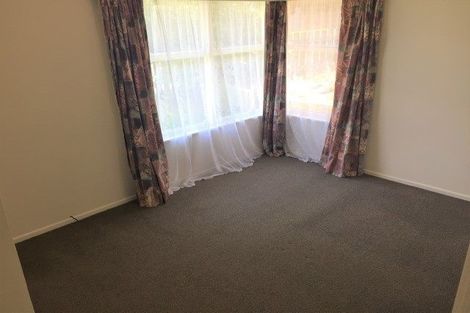 Photo of property in 262 Hepburn Road, Glendene, Auckland, 0602