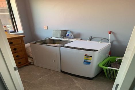 Photo of property in 3 Foresters Crescent, Parklands, Christchurch, 8083