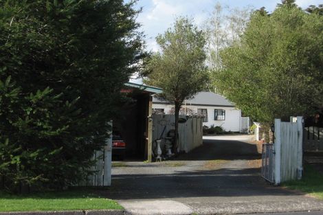 Photo of property in 9 Robinson Avenue, Holdens Bay, Rotorua, 3010