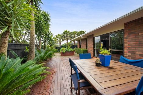 Photo of property in 24 Dillon Drive, Bell Block, New Plymouth, 4312