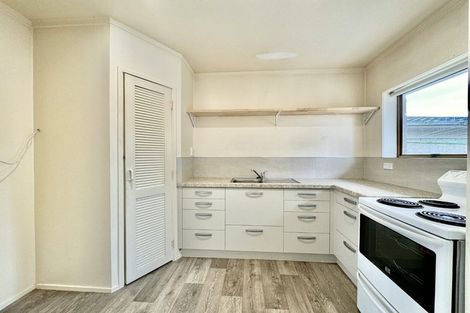 Photo of property in 2/34 Wellington Street, Papakura, 2110