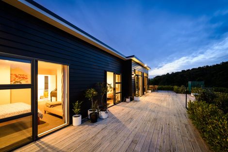 Photo of property in 567 Lethbridge Road, Halcombe, 4775