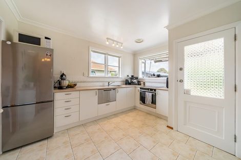 Photo of property in 13 Hildreth Street, Trentham, Upper Hutt, 5018