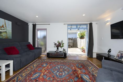 Photo of property in 5/46 West View Road, Westmere, Auckland, 1022