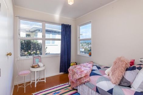 Photo of property in 41 Sunvue Road, Glen Eden, Auckland, 0602