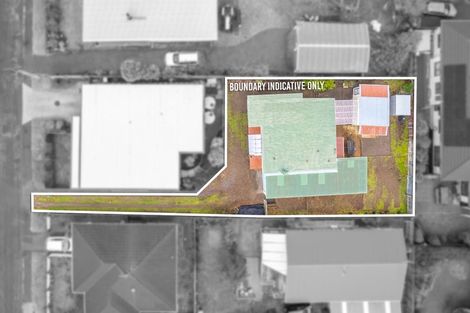 Photo of property in 12 Mahana Road, Paraparaumu Beach, Paraparaumu, 5032