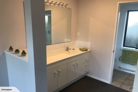 Photo of property in 20 Widdison Place, Albany, Auckland, 0632