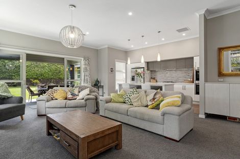 Photo of property in 15 Tall Oaks Way, Bethlehem, Tauranga, 3110